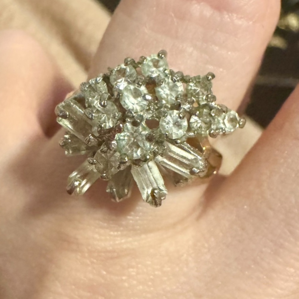 Antique solid 10k gold genuine goshenite ring